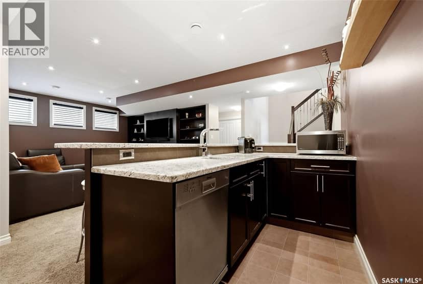 4127 Chuka DRIVE — photo 36 of 40