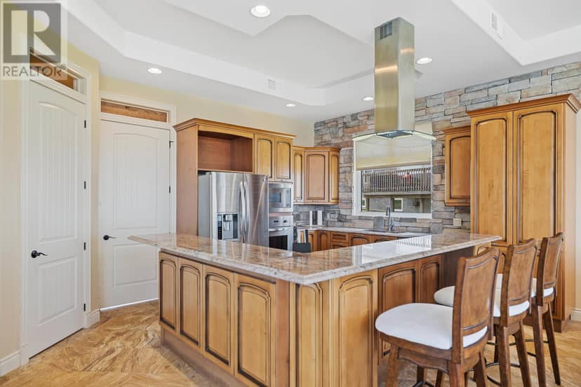 322 Phyllis Kennedy Road — photo 12 of 40