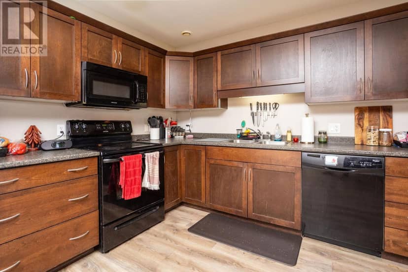 125 Heron Drive — photo 4 of 19