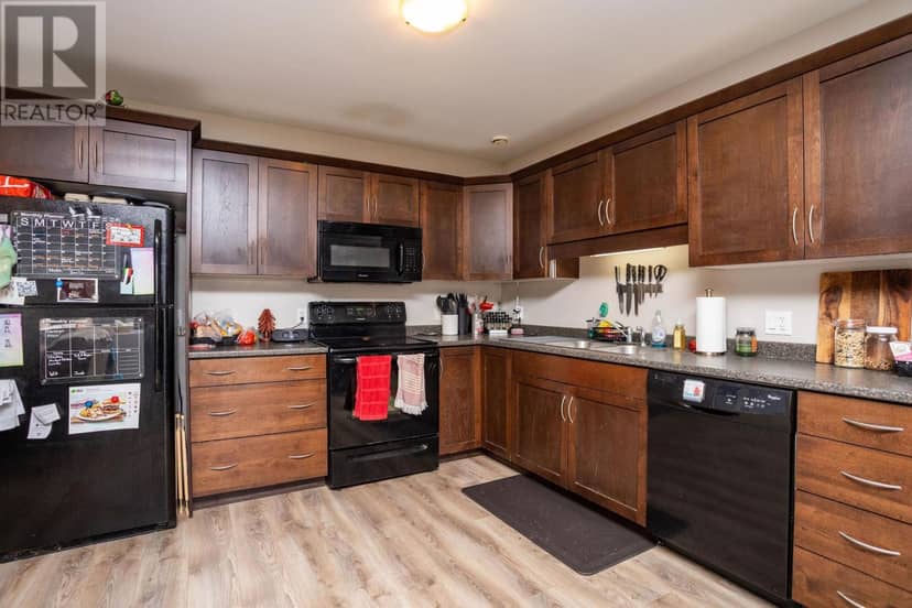 125 Heron Drive — photo 5 of 19