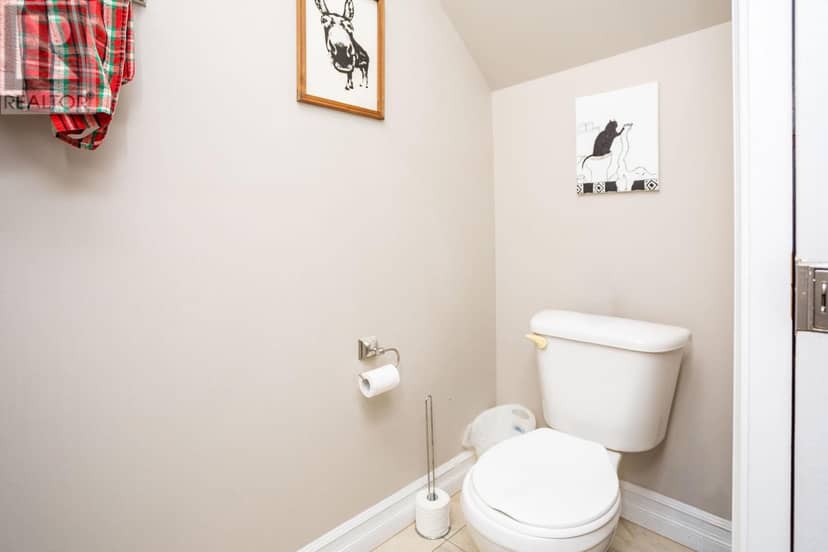 125 Heron Drive — photo 8 of 19