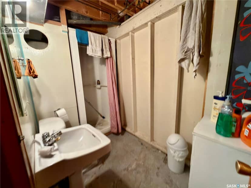 119 Taylor STREET S — photo 17 of 25