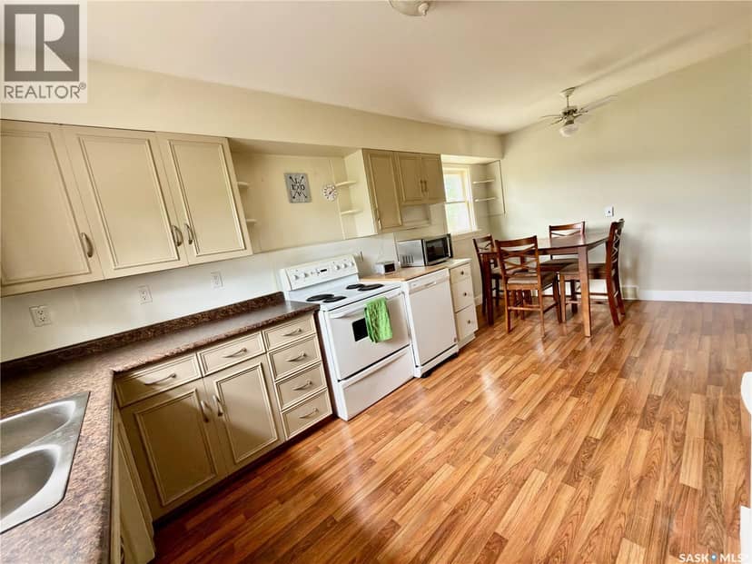 119 Taylor STREET S, Kamsack, photo 2