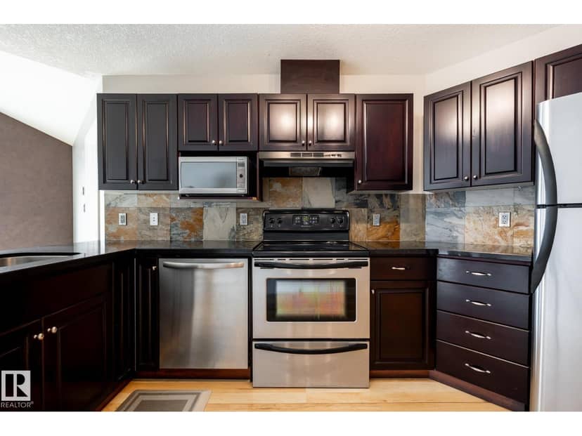 #304 9336 Jasper Av NW — photo 10 of 40