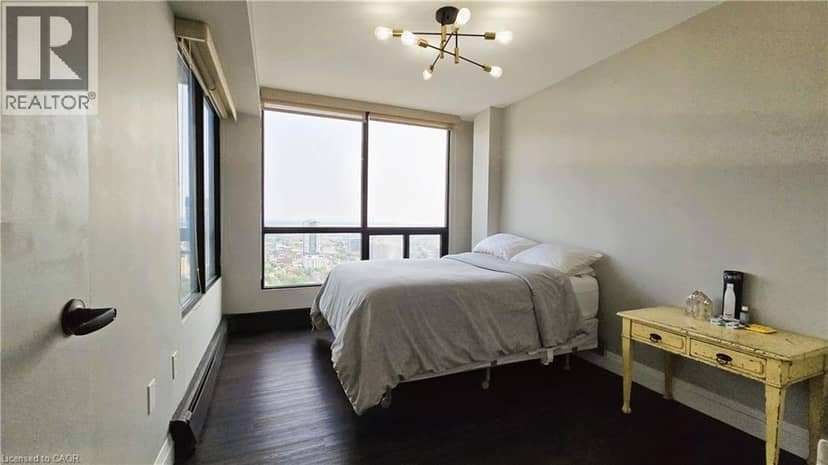 150 CHARLTON Avenue E Unit# 3003 — photo 11 of 22