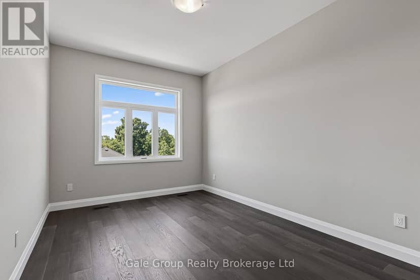 808 Garden Court Crescent — photo 34 of 40