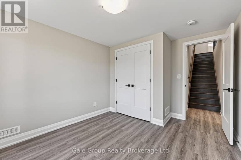808 Garden Court Crescent — photo 39 of 40