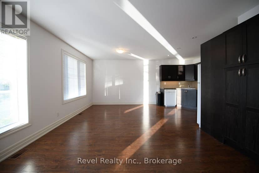 4 - 4-64 River Rd East River Road E — photo 7 of 18
