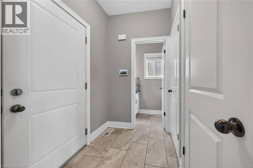 17 GRANTHAM Avenue S — photo 19 of 40