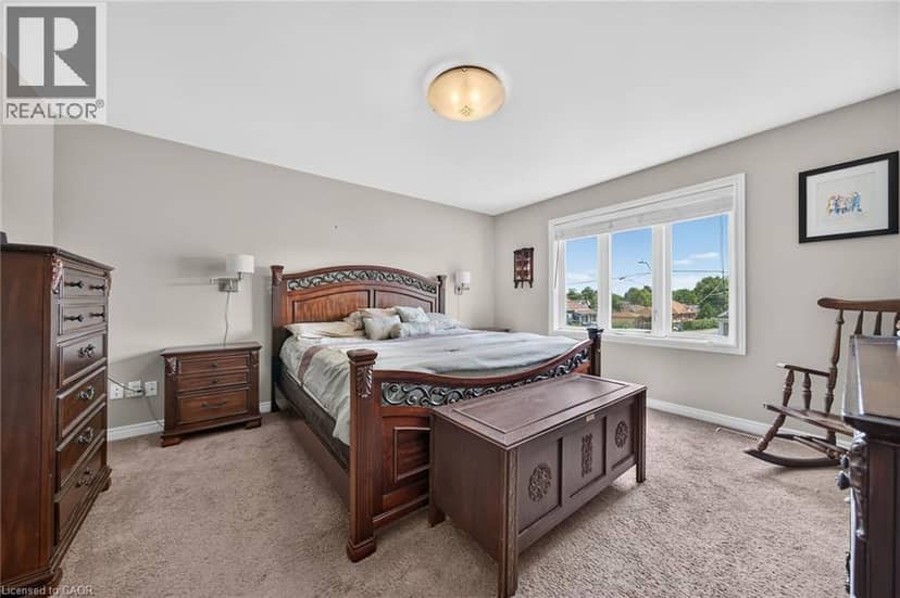 17 GRANTHAM Avenue S — photo 27 of 40