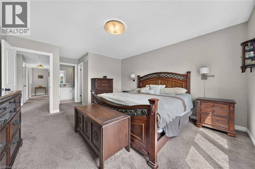 17 GRANTHAM Avenue S — photo 29 of 40