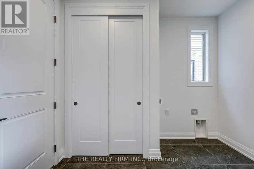 79 Royal Crescent — photo 30 of 40