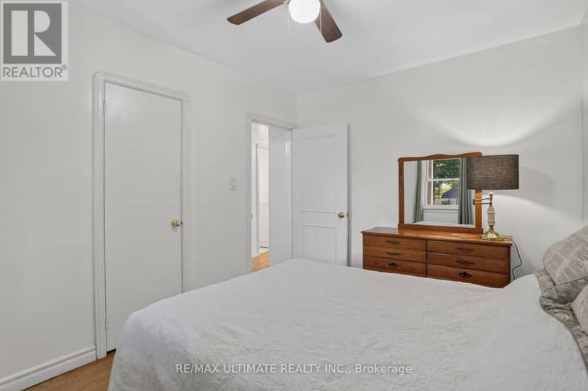 11 Midholm Drive — photo 22 of 40