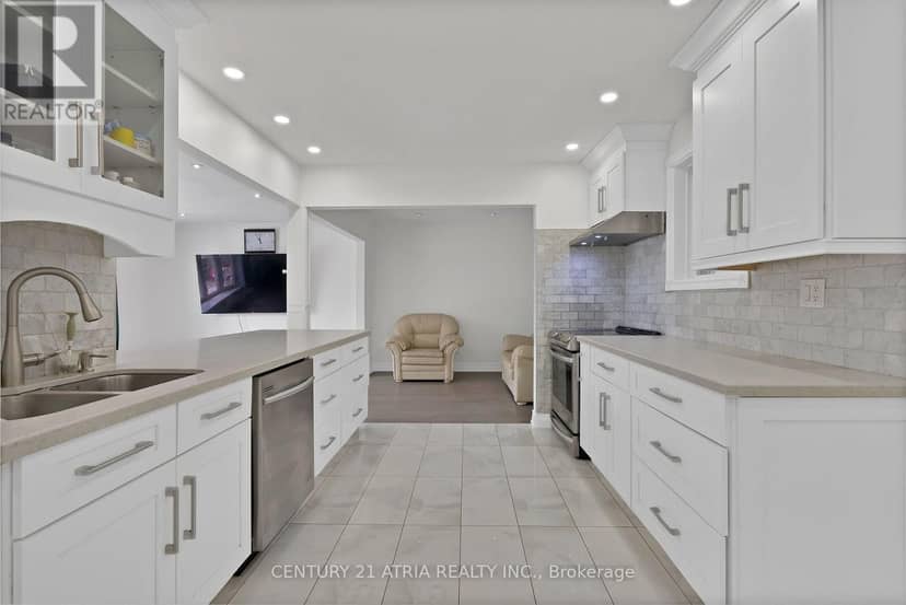 56 Tobermory Drive — photo 9 of 36
