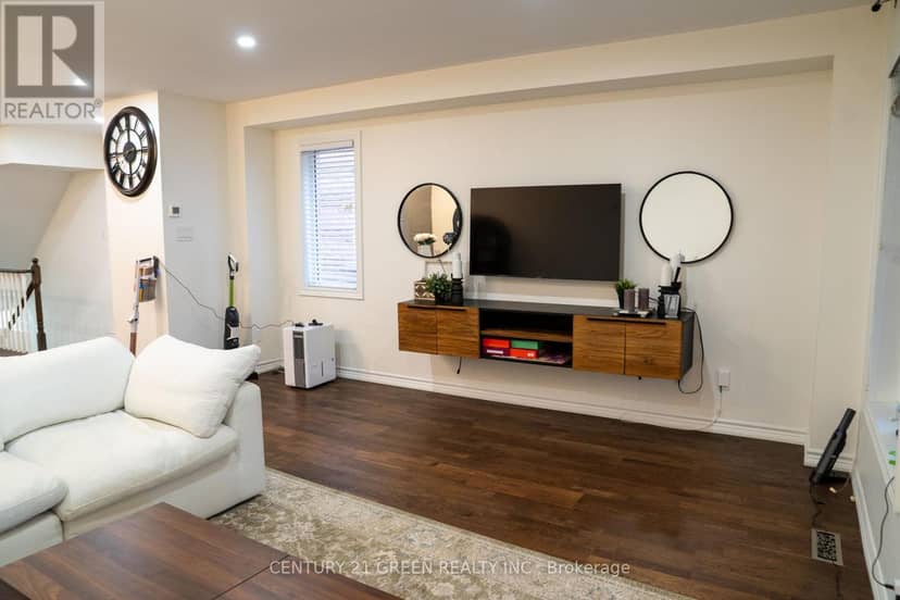72 Grapevine Road — photo 13 of 37