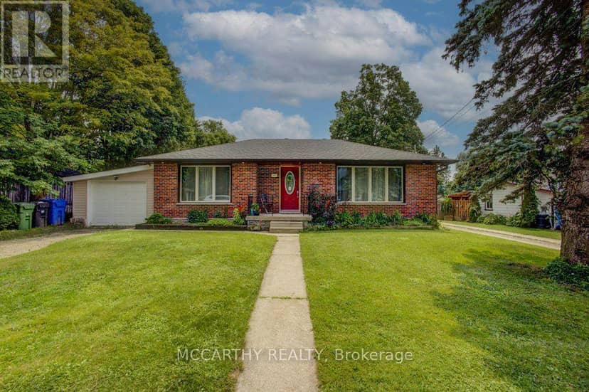 341 Victoria Street East Street E — photo 3 of 40