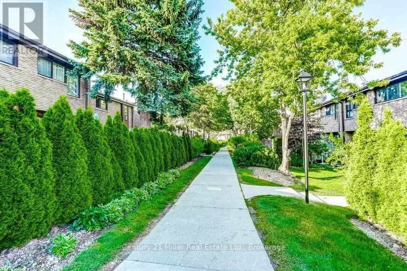 36 - 2605 Woodchester Drive, Mississauga, photo 2