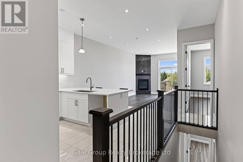 804 Garden Court Crescent — photo 23 of 40