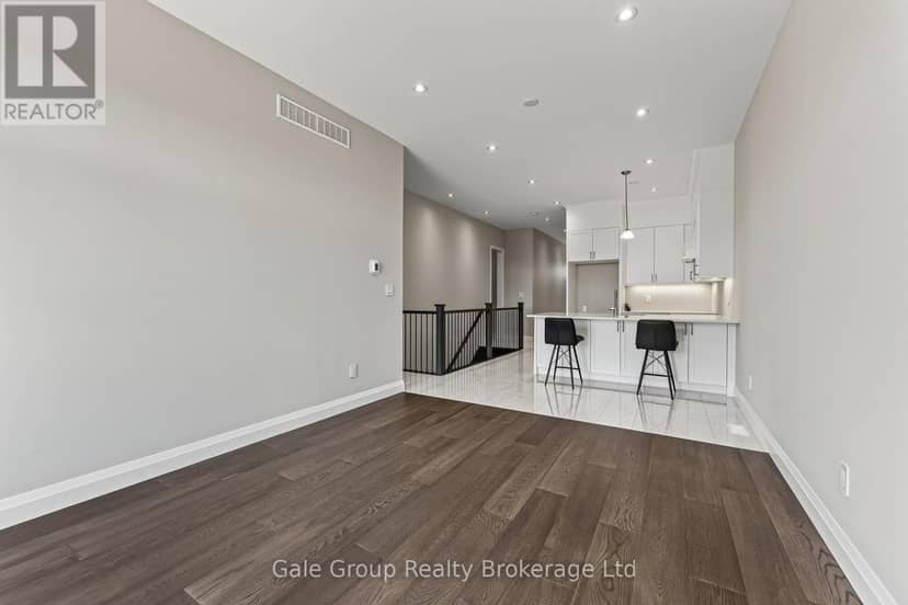 804 Garden Court Crescent — photo 32 of 40