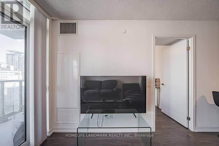 1206 - 125 Redpath Avenue — photo 19 of 40