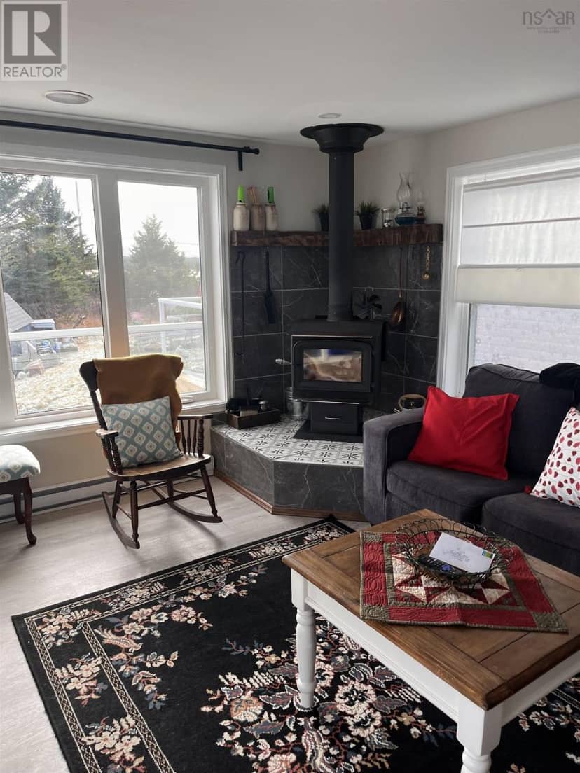 21 Fawsons Cove Road — photo 11 of 27