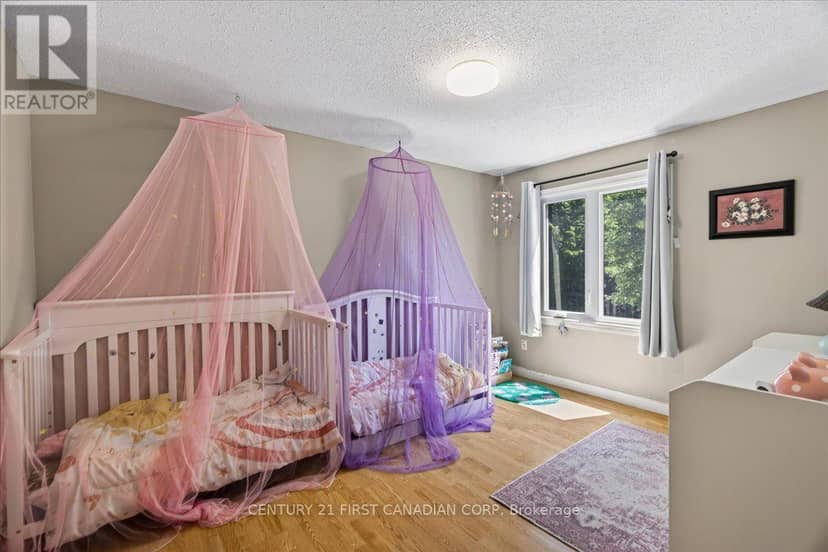 248 Ardsley Crescent — photo 19 of 36