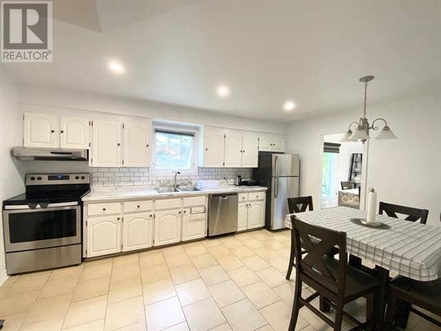 131 Bunbury Road — photo 13 of 40