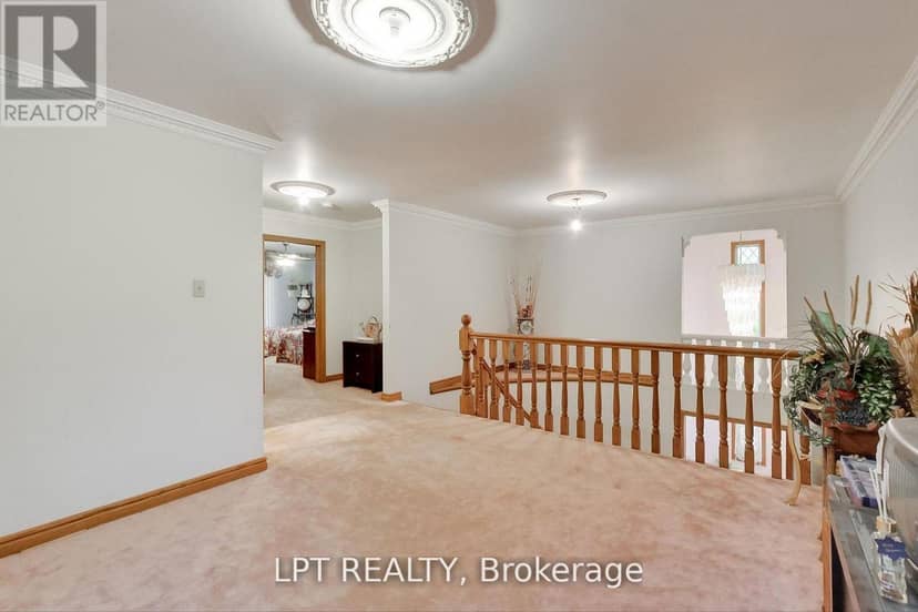 6 Fenton Way — photo 38 of 40