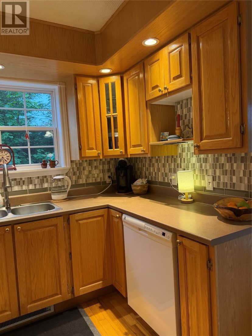 24 Branch Road — photo 16 of 34