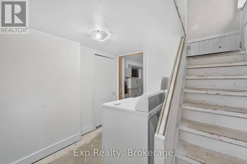 15 Redden Street — photo 16 of 40