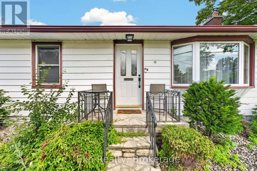 15 Redden Street — photo 3 of 40