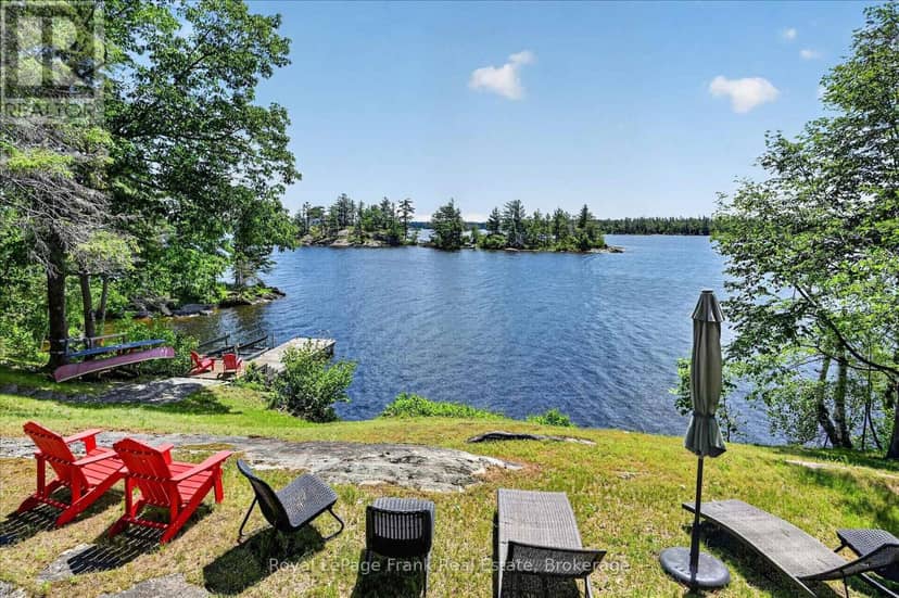 61 Napier Crescent, North Kawartha, photo 2