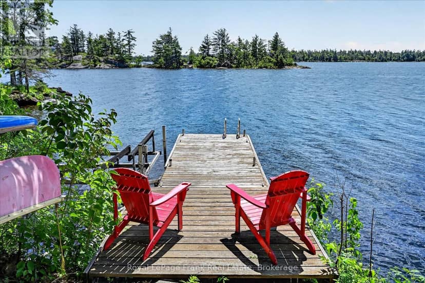 61 Napier Crescent, North Kawartha, photo 3