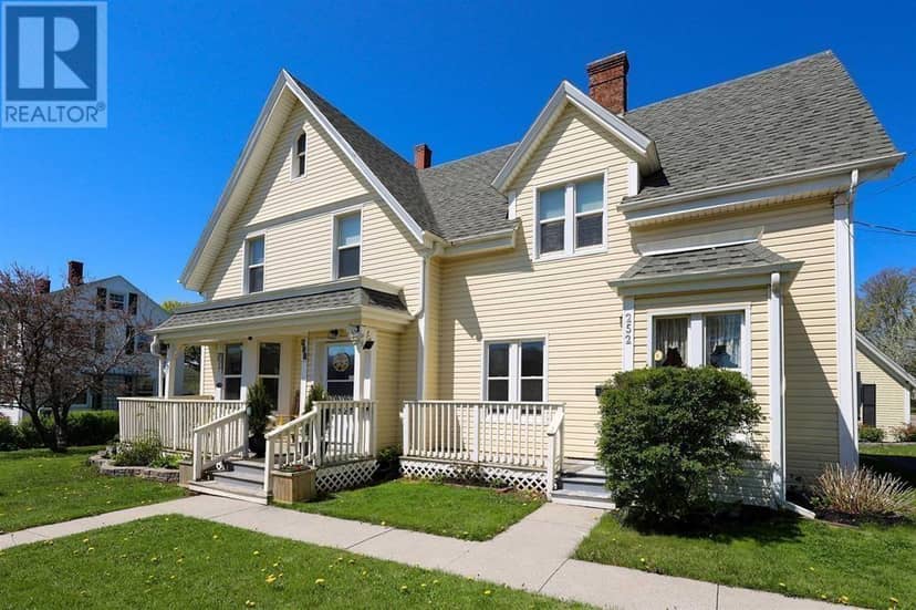 250-252 Central Street — photo 26 of 40