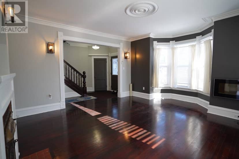 250-252 Central Street — photo 7 of 40