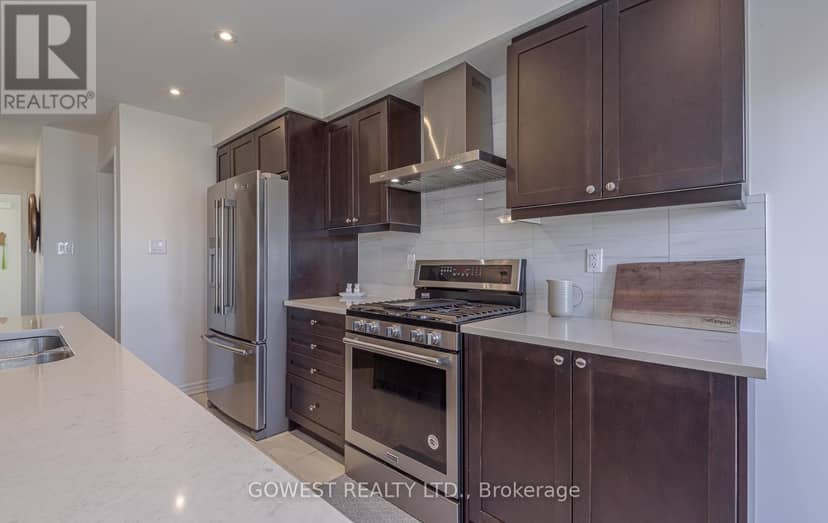 45 Stother Crescent — photo 14 of 40