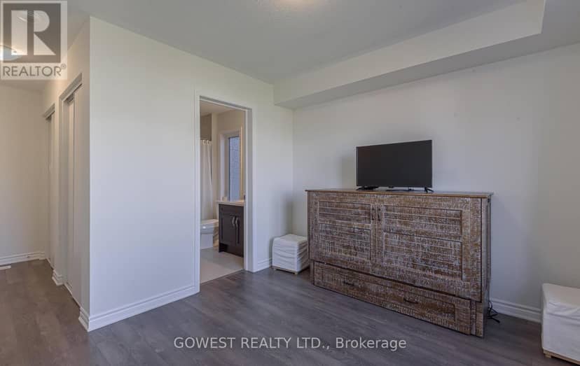 45 Stother Crescent — photo 17 of 40