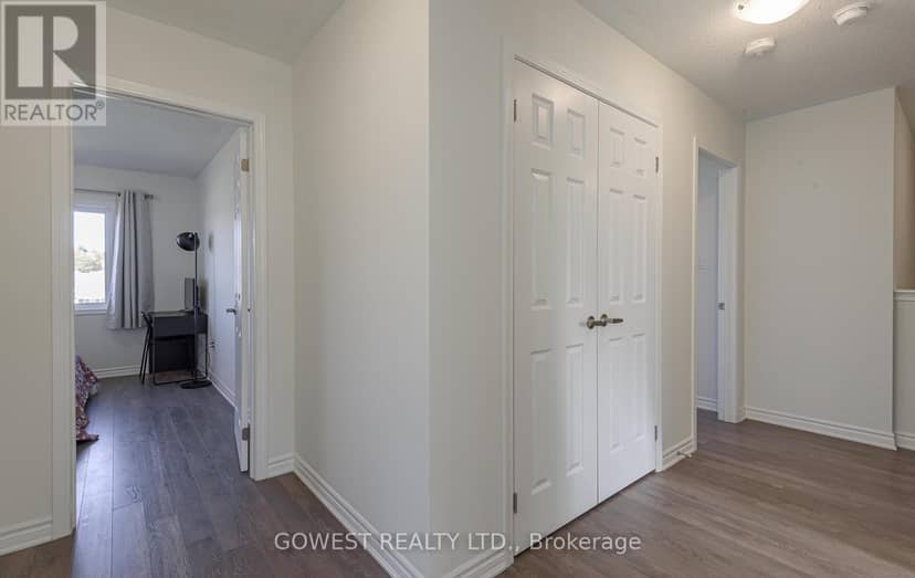 45 Stother Crescent — photo 23 of 40
