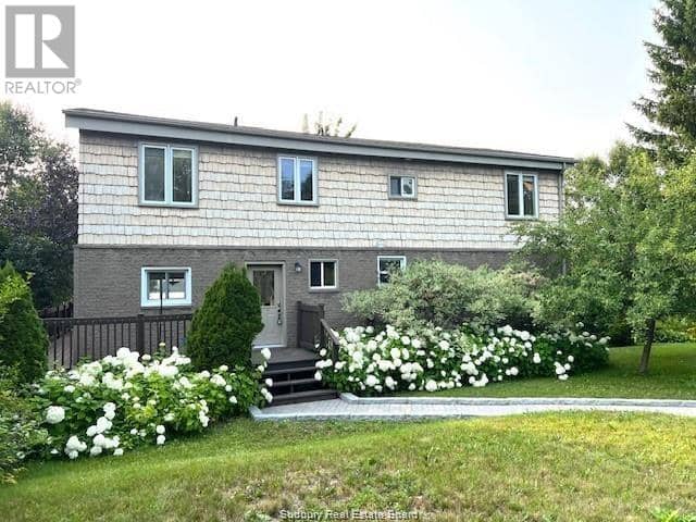 48 Wala Street — photo 1 of 27
