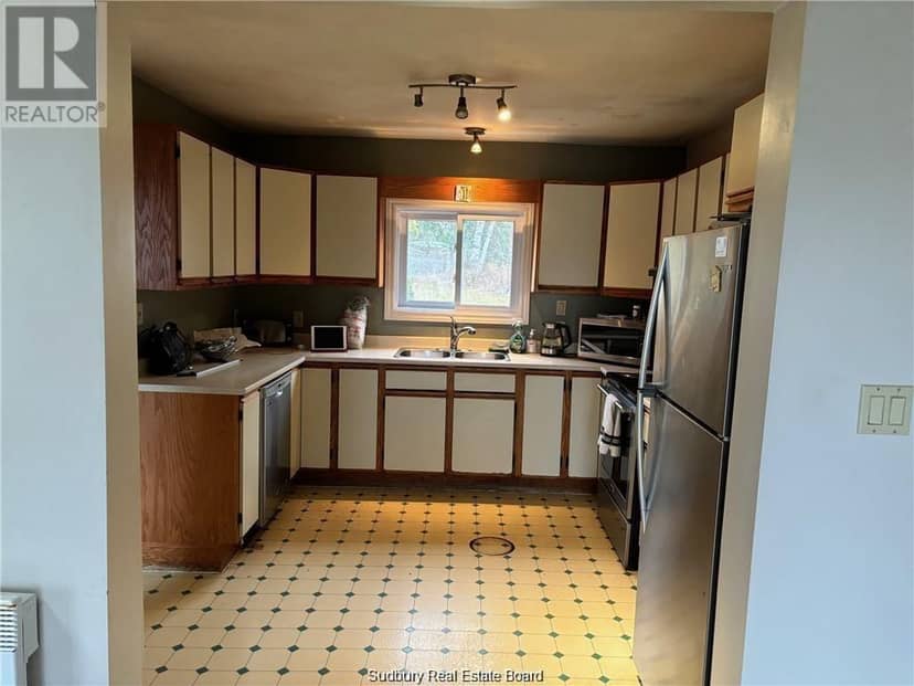 48 Wala Street — photo 10 of 27