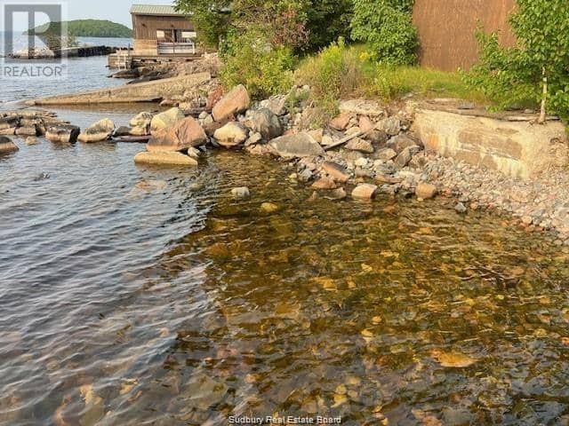 48 Wala Street — photo 4 of 27