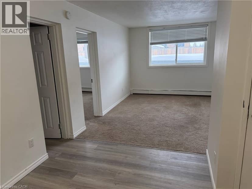 118 PRESTON Street S Unit# 104, Arthur, photo 8