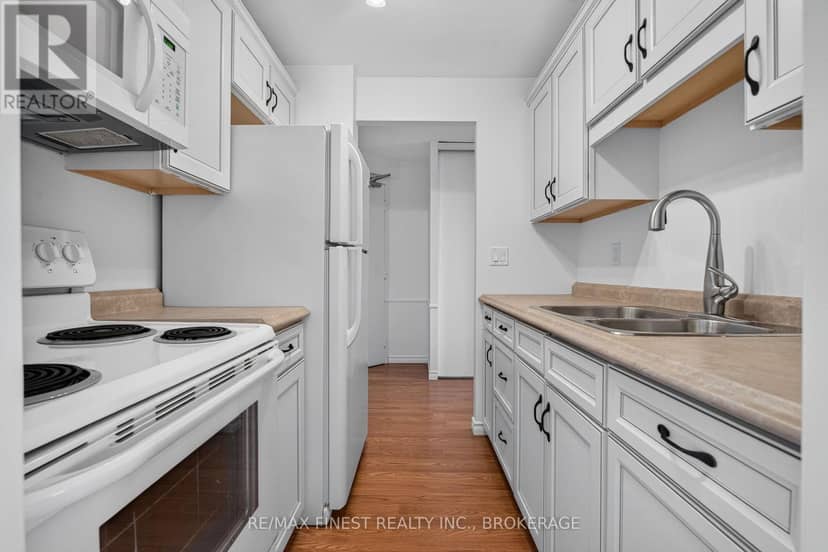 602 - 334 Queen Mary Road — photo 10 of 27