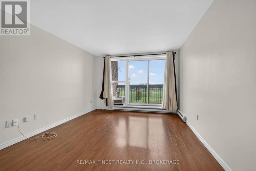 602 - 334 Queen Mary Road — photo 16 of 27