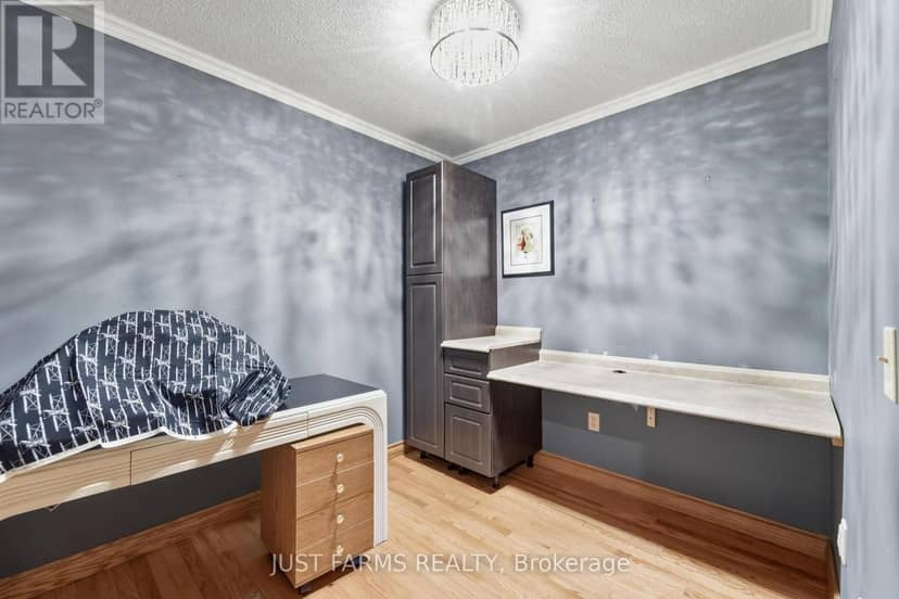 4881 Bruce Road 4 Road — photo 31 of 40