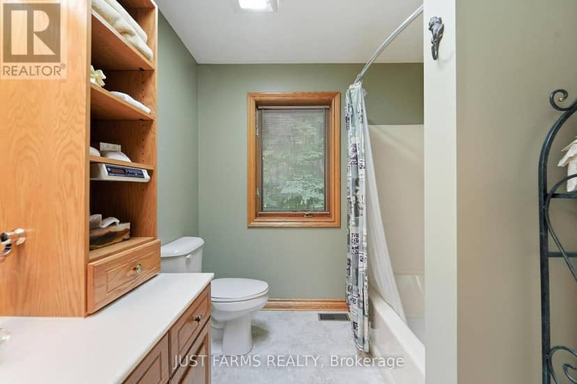 4881 Bruce Road 4 Road — photo 34 of 40