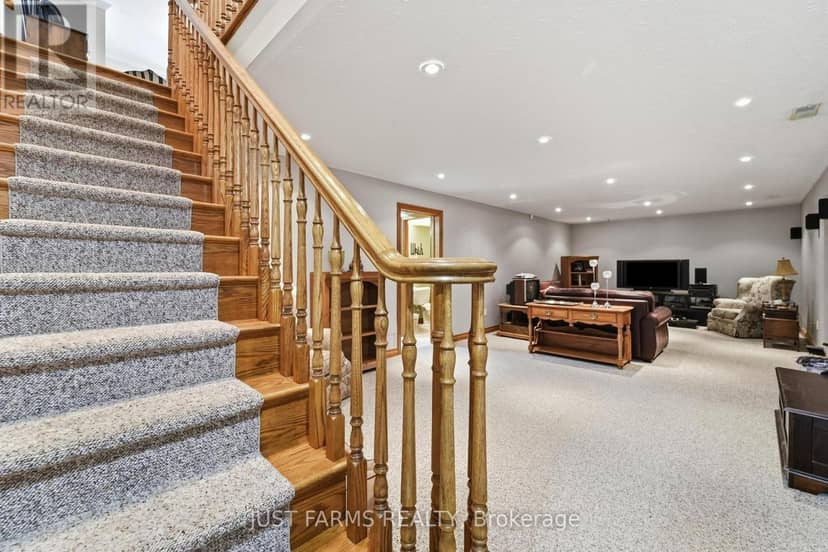 4881 Bruce Road 4 Road — photo 36 of 40