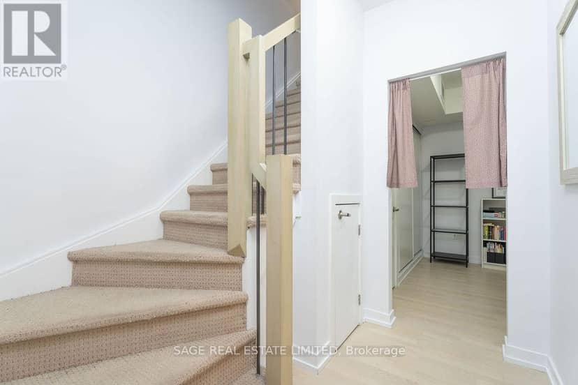 TH3 - 150 Broadview Avenue — photo 13 of 23