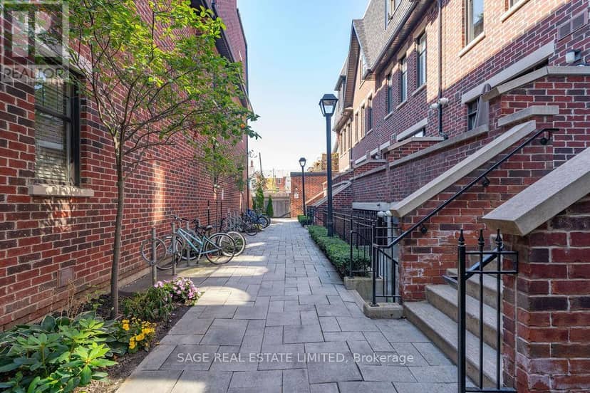 TH3 - 150 Broadview Avenue — photo 22 of 23