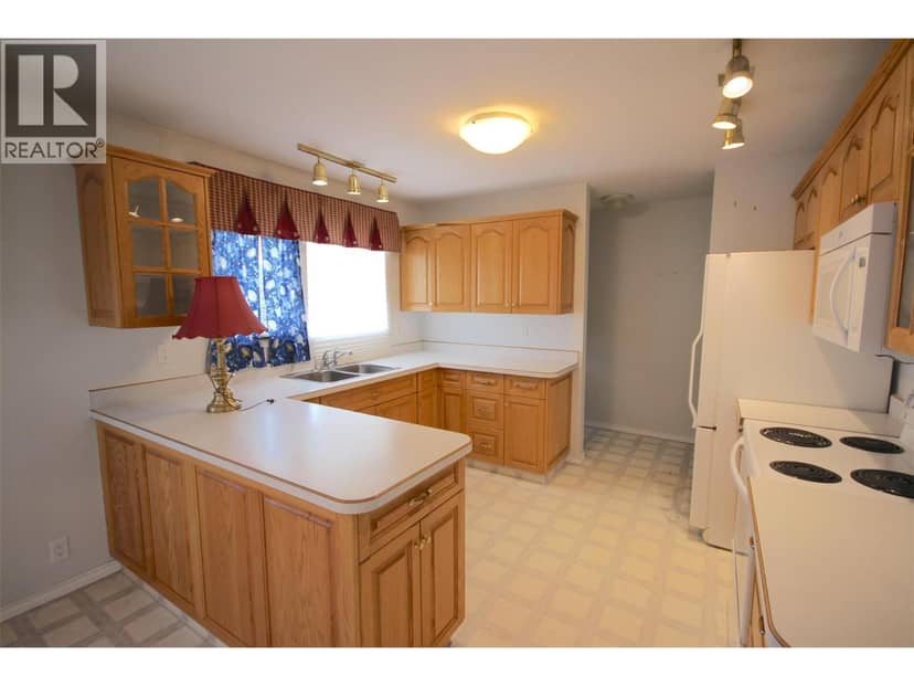 11136 Parkview Drive, Dawson Creek, photo 5